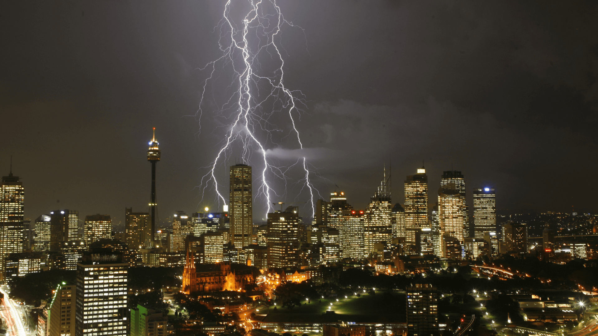 Storm and lightning over Sydney 